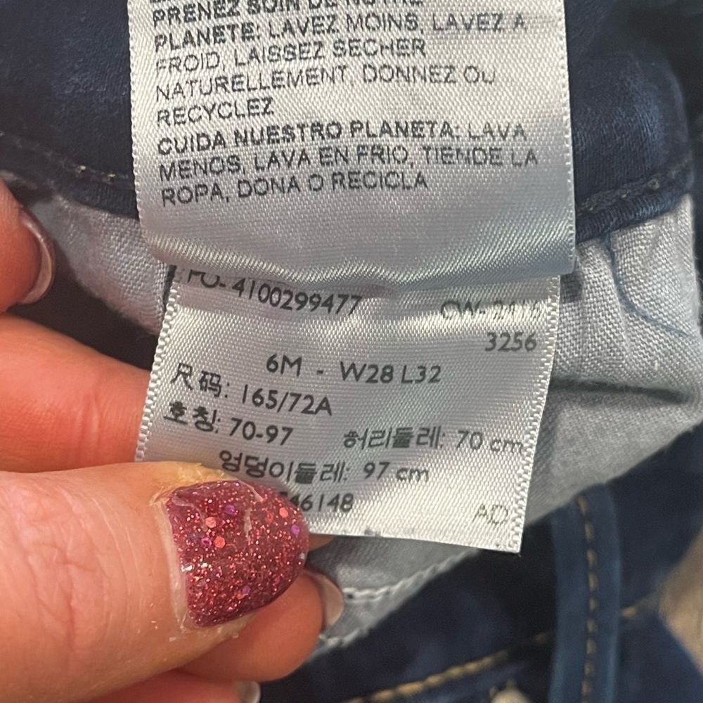Signature By Levi Strauss Modern Skinny Jeans Pockets Denim Dark Wash Size 6M - Picture 7 of 12